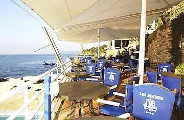 Отель Restaurant Les Roches 4*